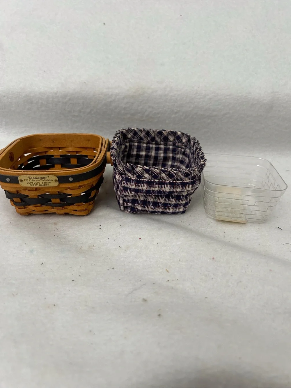 Longaberger J.W. Collection Miniature Berry Basket 2001-2002